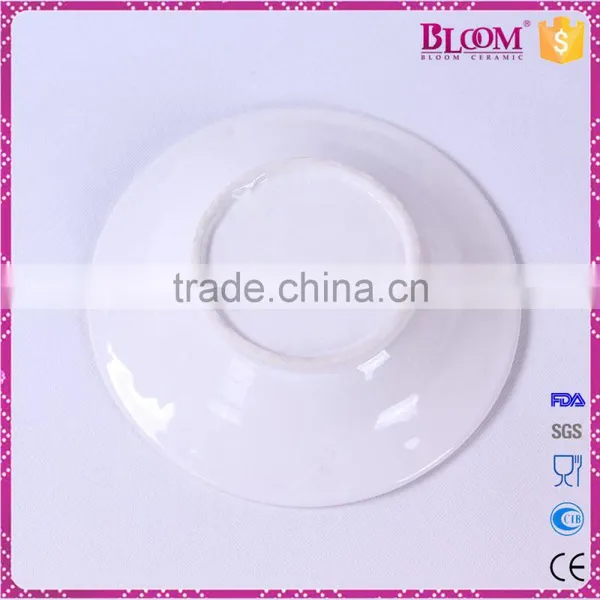White Ceramic Small Dry Fruit Decoration Tray photo-3