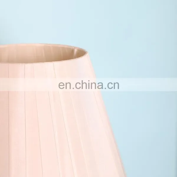 Elegant Crystal Decorative Design Modern Bedroom Metal Night Lamp for Bedside photo-6