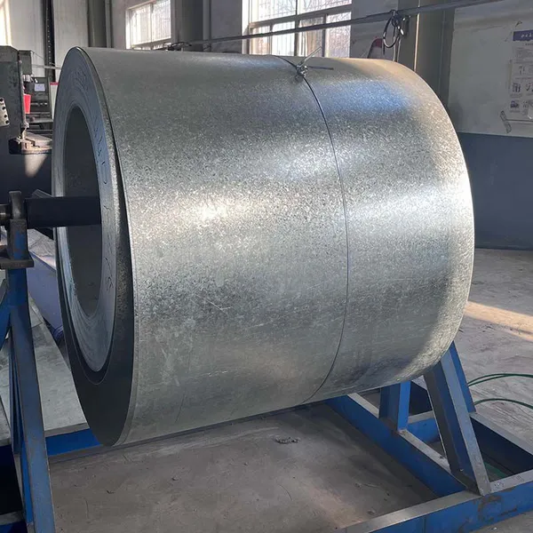 China Supplier 0.14mm-0.6mm Galvanized Steel Coil/sheet/roll Z275 Price of Galvanized Iron per kg