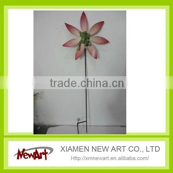 Decorative Lawn Garden Stake as Gardening Creature