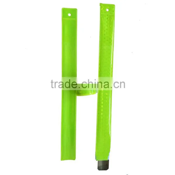 High Quality Promotional Gift PVC Reflective Snap Band Pvc Slap Band Pvc Wrist Band Quality Choice photo-2