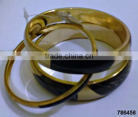 Brass Metal & Wood Fashion Bangle Bracelet Set photo-6