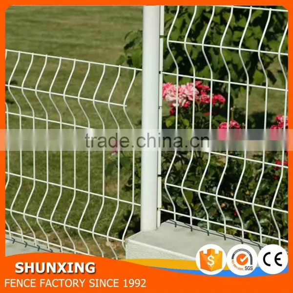 China New Products 4*4 Welded v Fence, V Type Fence photo-3