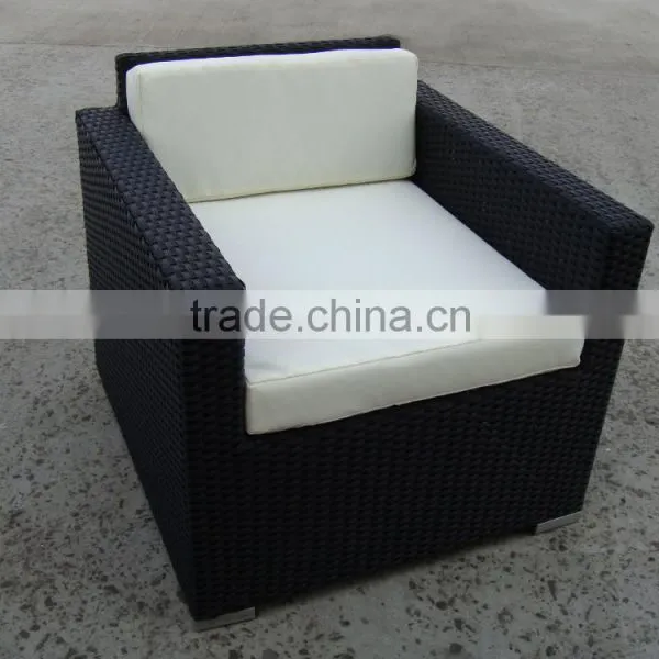 Outdoor Patio Dining Table And Chairs Set Garden Furniture photo-5