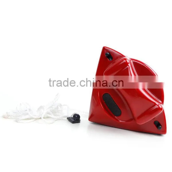 Easy to Grasp Red Magnetic Glass Cleaner photo-3