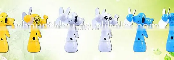 Cheap Plastic Mini Handy Dynamo Fan With Sprayer for Kids in Summer photo-3