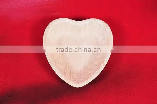 ARECA PALM LEAF PLATES