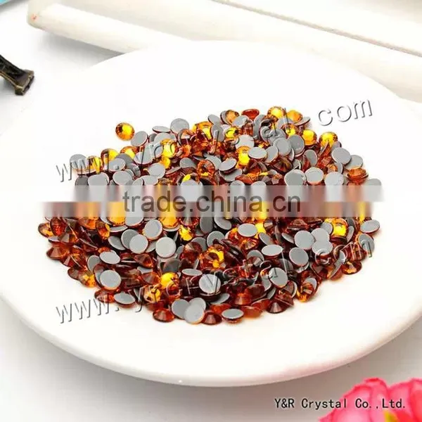 Crystal Hot Fix Rhinestones Beads Strass for Wedding Dress photo-4