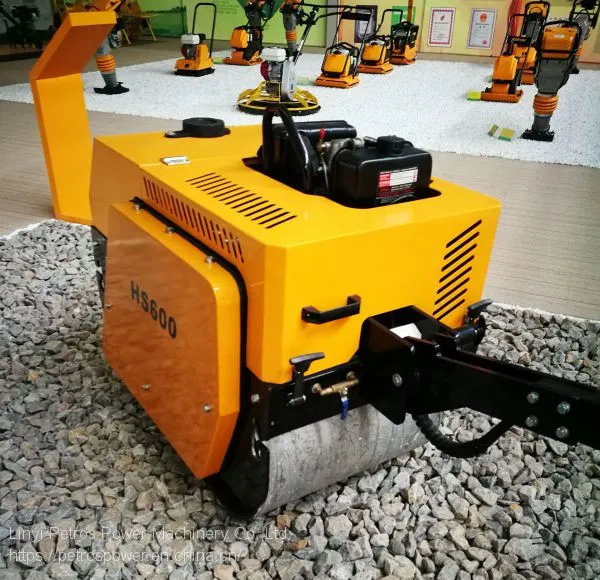 Factory Supply HS600 Road Roller With 4 Stroke Diesel Engine photo-4