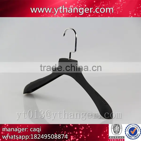 CY-602 Party Wear Shirts for Men Hanger Tshirt Rubber Plastic Hanger for Mens t Shirts photo-6