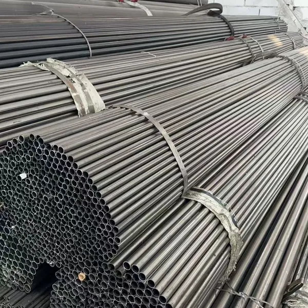 ASTM Standard A53 Ms Carbon 3m 6m 9m 12m Length Round Hot Rolled Seamless Steel Pipe photo-5