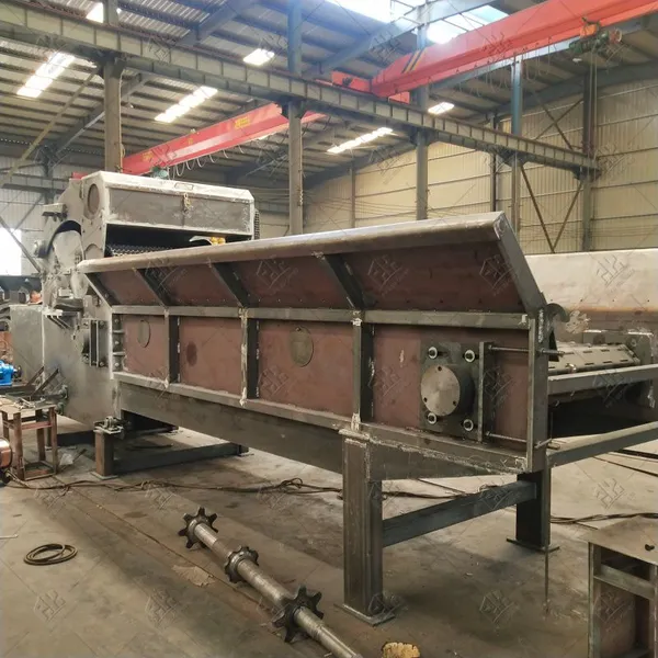 High-Efficiency Disc-Type Diesel Mobile Wood Crusher for Biomass Processing photo-4