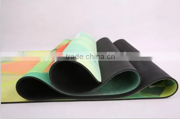 Hot Yoga Mat Foldable Reversible Machine Washable Eco-Friendly Gym Mat photo-6