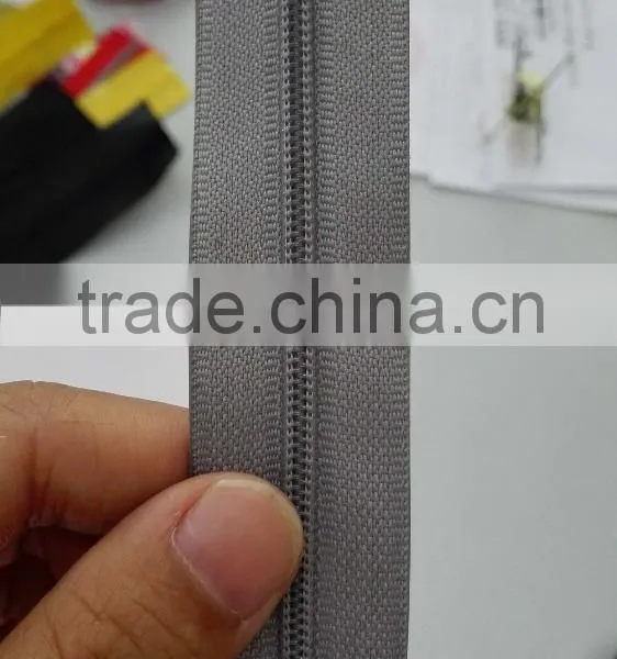 2015 5# Size Custom Gray Color Waterproof Zipper Use for Plastic Waterproof Zipper Bag photo-4