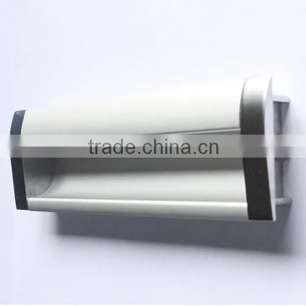China Manufacturer Aluminum+Zinc Alloy Door Hidden Handle D3068 photo-3