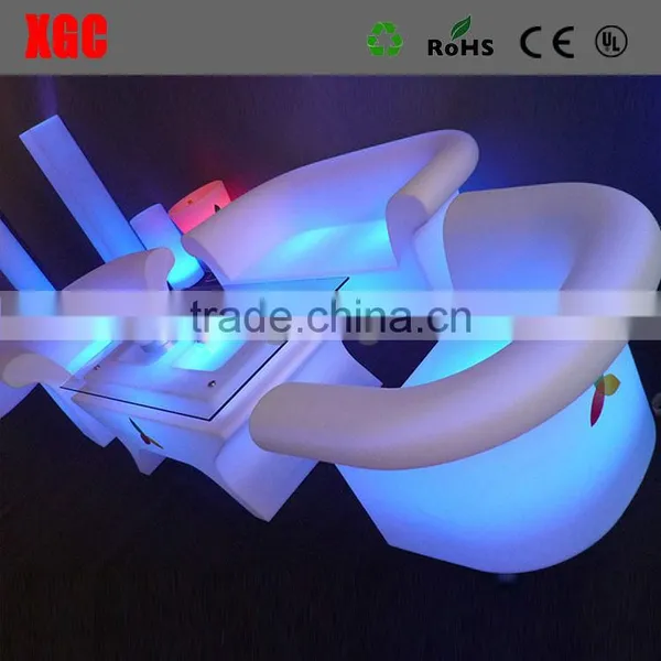 2017 Latest Modern Leisure Plastic Sofa and Table for Sale photo-4