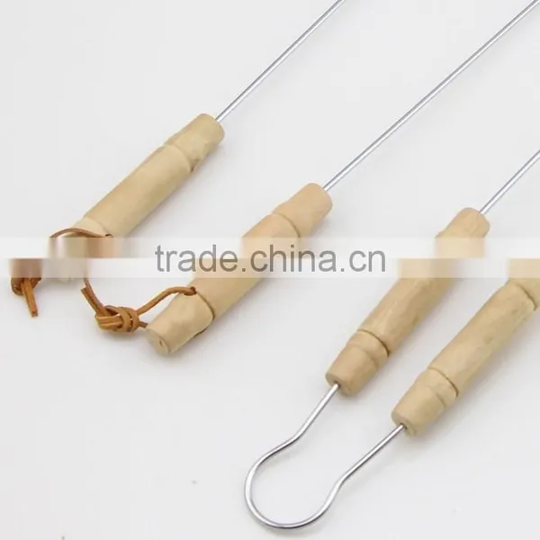 3-Piece Stainless Steel Barbecue Tool Set With Round Wood Handle photo-4