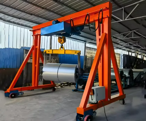 Customized Adjustable Height Span Indoor Engine Tracked Small Gantry Crane 500kg 1000kg 2000kg 3000kg photo-1
