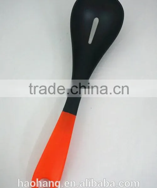 New Design Hot Sale pp Handle Colorful Silicone Kitchen Utensils photo-3