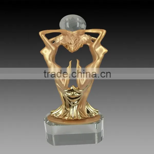 Brass Ladies Hold Globe Venus Awards With Base Design Factory Direct Sell Customized Black Metal Award Trophy photo-2