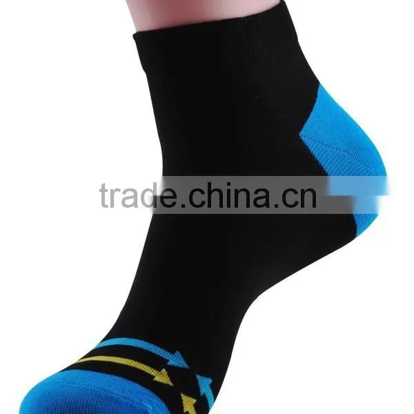 Hot Fashion Men Women Unisex Socks Manufacturer , China Cheap Custom Socks photo-5