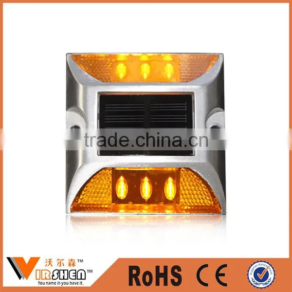 Many Kinds of Highway Safety Plastic LED Road Stud ABS Reflective Road Stud photo-2