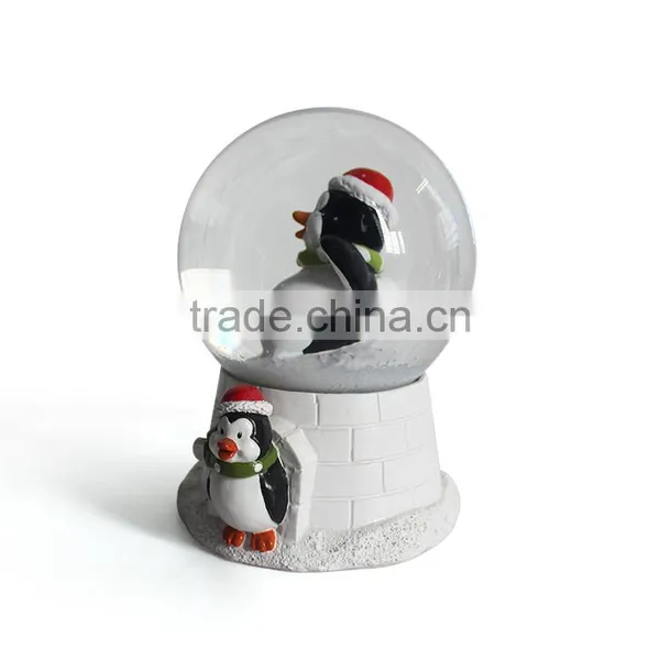 2016 Cheap Bulk Polyresin Snow Globe for Christmas Gifts photo-2