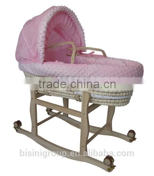 Portable Handheld Baby Crib Bedding Set The Straw Baby Cot With Wheels Cradle Bed