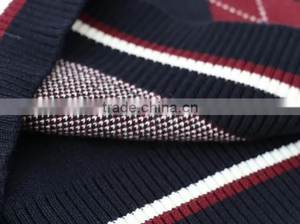 China Best Price Two Color 2017 Man Sweater Vest for Wholesale photo-5