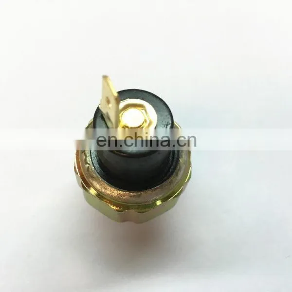 High Quality Oil Pressure Switch For Mitsubishi MD138993 MD138994 photo-2