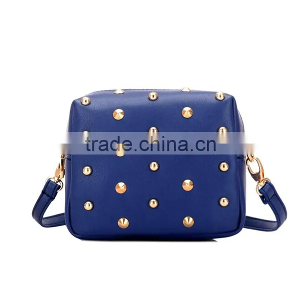 Messenger Bags Rivet Shoulder Bag PU Leather Crossbody Leather Shoulder Bag