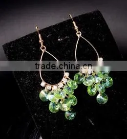 China Wholesale Fashion Jewelry Light Green Beads Tassel Drop Earrings photo-5