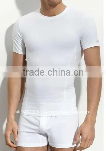 Crew Neck Compression T-Shirt With Underwear Short Reliable for Lower Parts