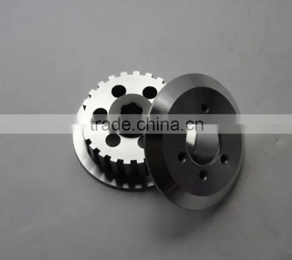 SCL-2012122165 CG150 CG200 Hot Wholesale 18T Clutch Motorcycle Clutch Plater Price Electric Motor Cultch for Centro de Clutch photo-3