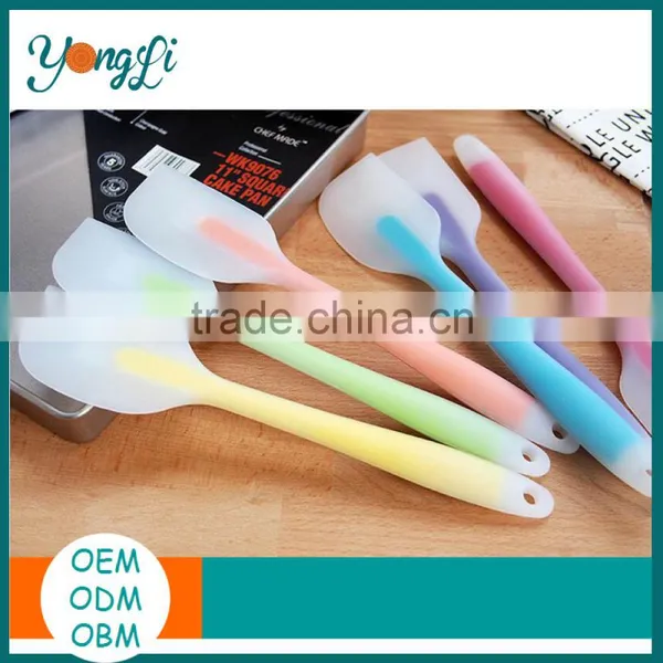 Kitchen Heat-Resistant Pink Silicone Spatula photo-3