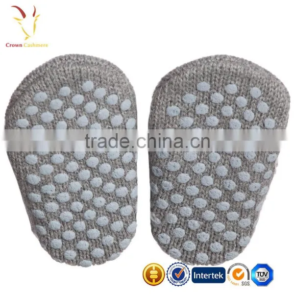 Kids Baby Grey Cotton Cashmere Flopsey Bootees photo-4