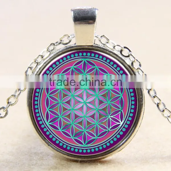 XP-TGN-LT-128 Wholesale Antique Diy Image Life Tree Pendant Glass Vintage Meaningful Dome Cabochon Necklace For Gift photo-2