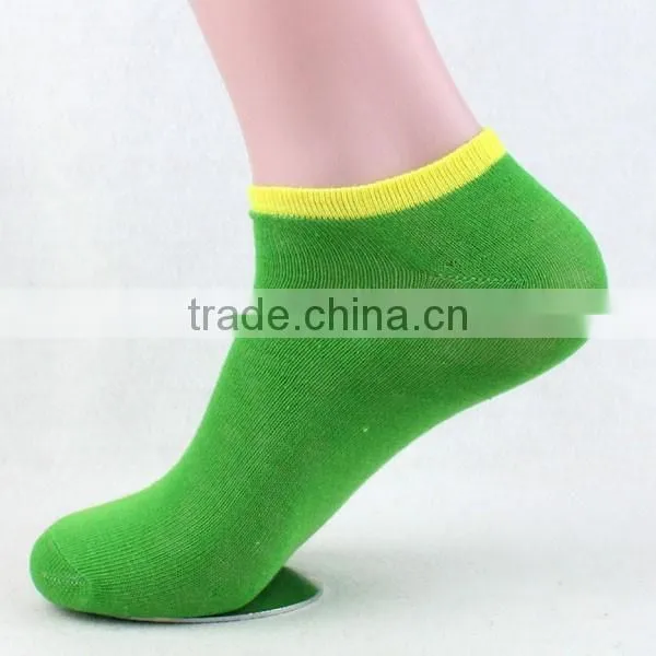 Solid Color Cheap Cotton Boat Men Socks photo-5