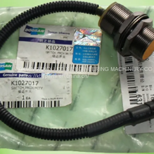 K1027017 Doosan Switch DL505 DL503