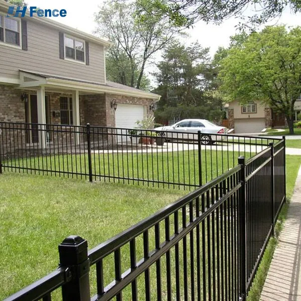 Durable WPC Galvanized Steel and Aluminum Fence Panel for Garden and Municipal Use photo-2