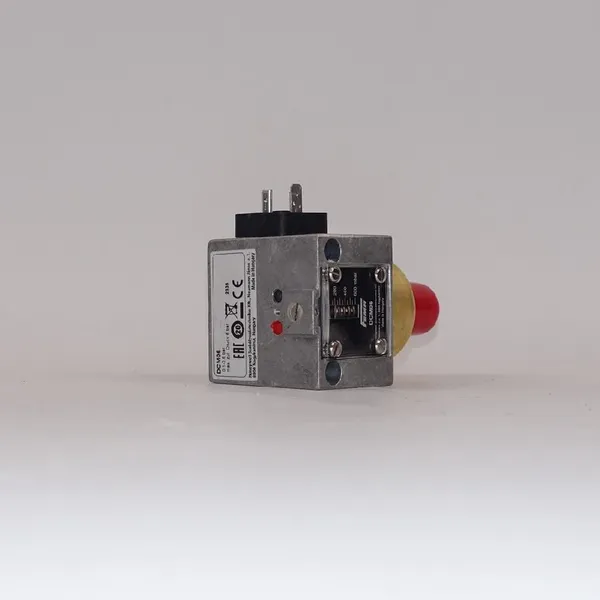 German FEMA Pressure Switch DWAM32 photo-3