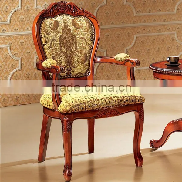 Antique Carved Flower Classic Armchair | European Style Chair