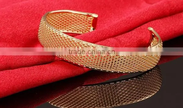 Fashion Cheap 18K Gold Plated Bangles Rose Gold Fake Gold Bangle photo-3