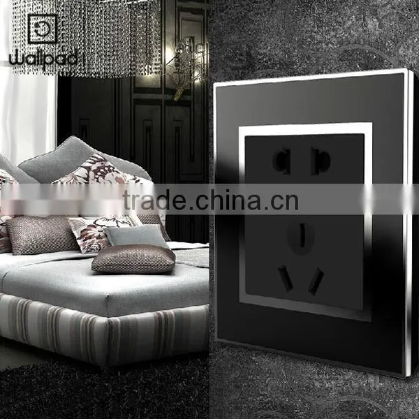 China Supplier OEM Wallpad Black Waterproof Acrylic Glass 110~250V Electrical 5 Pin Triple Austrilia Power Wall Socket 220V photo-3