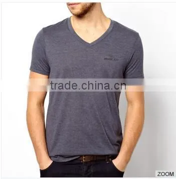 High Quality Modello V-Neck T-shirt