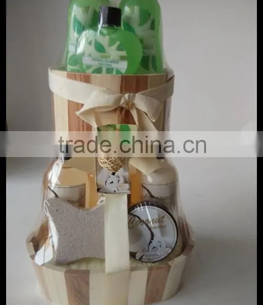 Whitening Moisturizing Skin Care Set Bath Set With Wooden Box photo-6