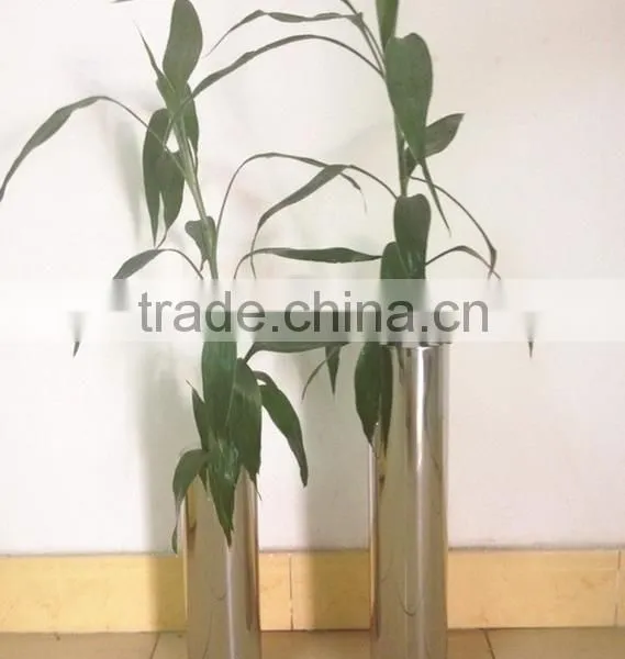 Impressive Customary Styled Dome Metal Vases photo-4