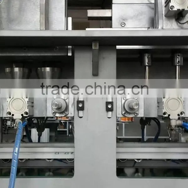 Plastic Neck Cutting Machine for Drink Bottle photo-2