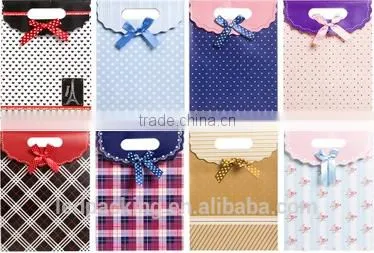 Beautiful Plaid Paper Gift Bags,customized Present Bags photo-4