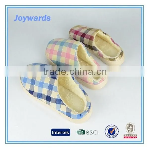 Premium Quality Colored Cotton Fleece Women and Men's Indoor Slippers photo-3